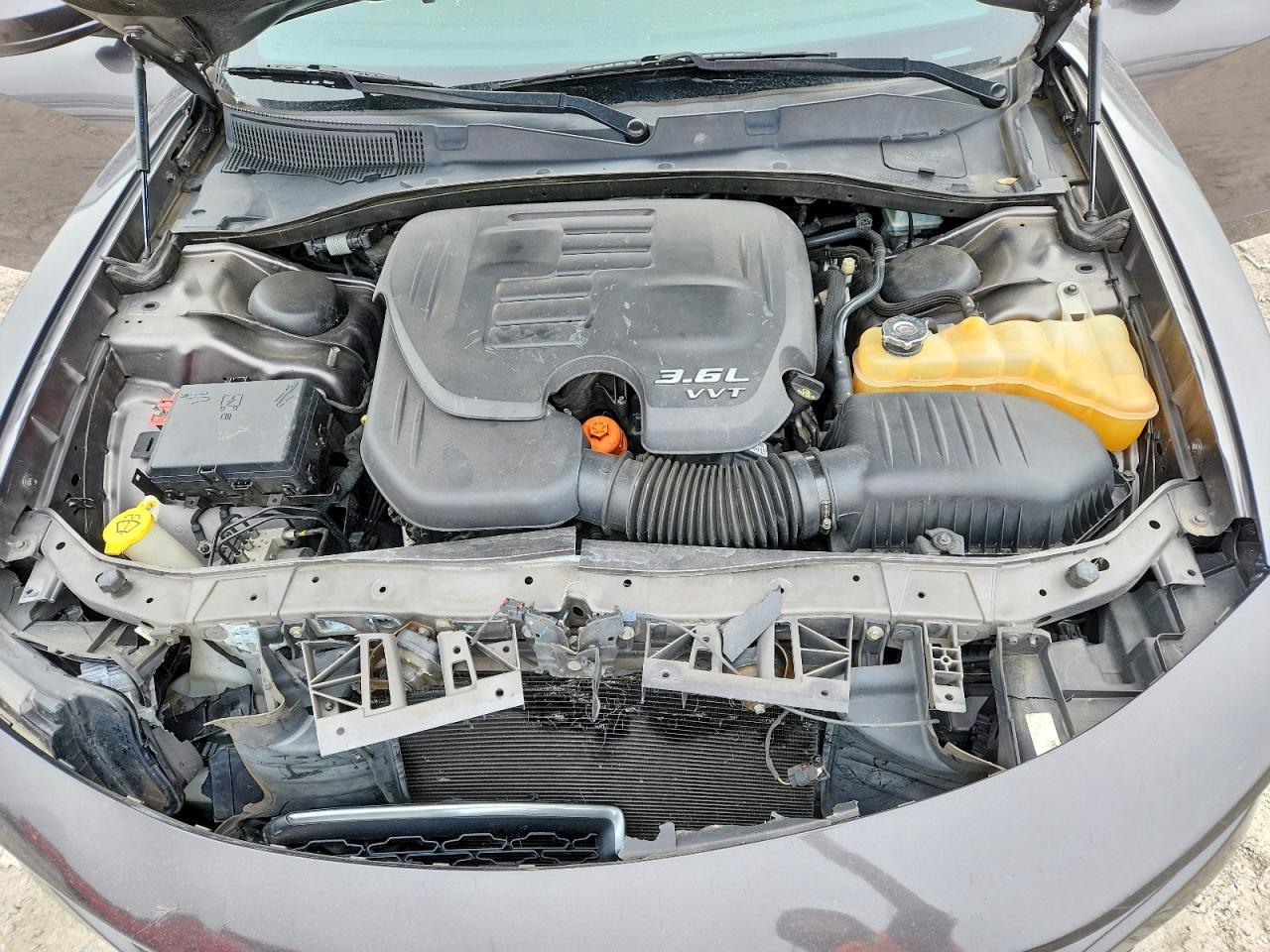 2016 Dodge Charger Se - zdjęcie 11