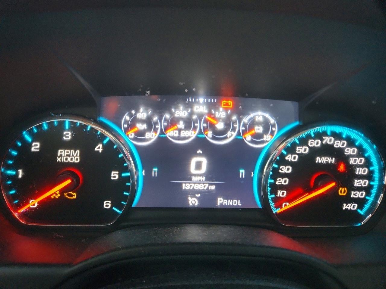 2018 Chevrolet Tahoe C1500 Premier - zdjęcie 9