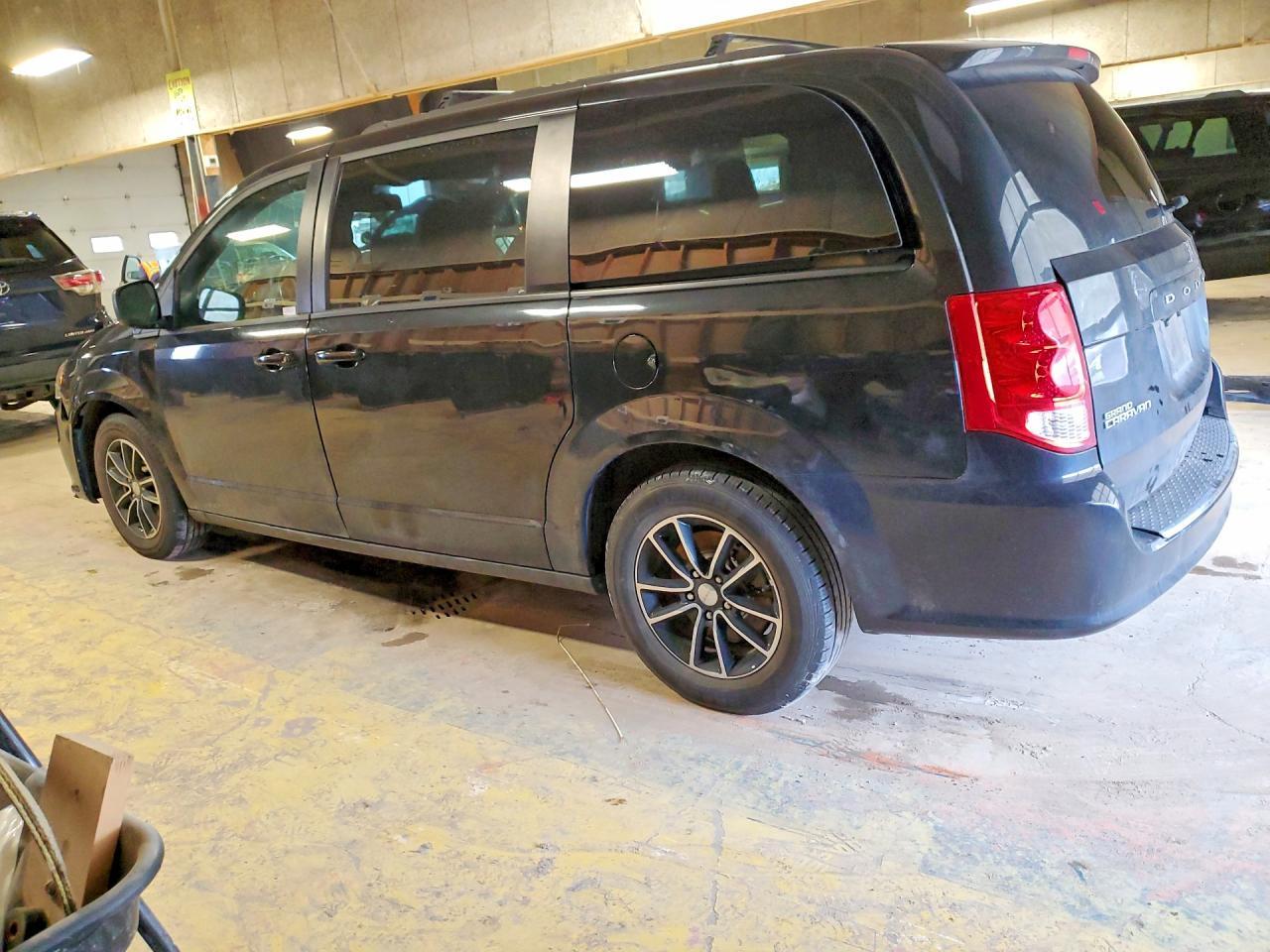 2018 Dodge Grand Caravan Gt - zdjęcie 2