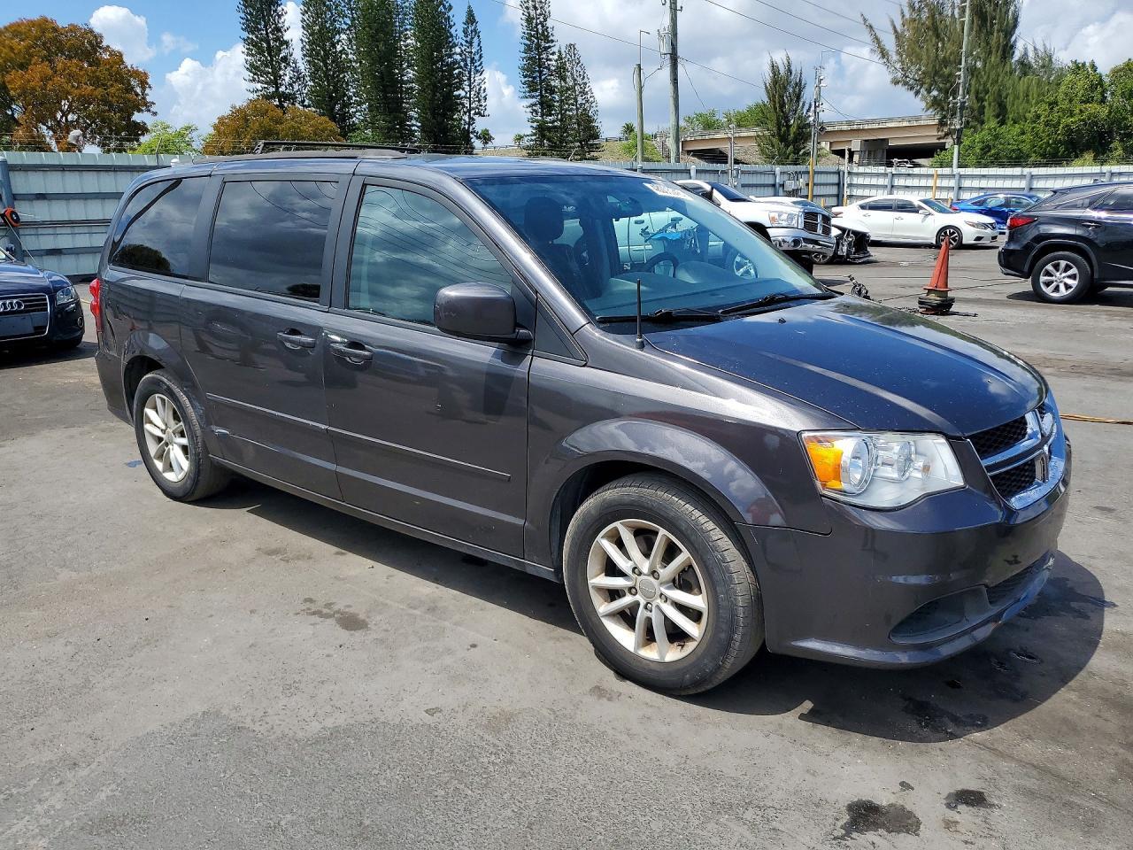 2016 Dodge Grand Caravan Sxt - zdjęcie 4