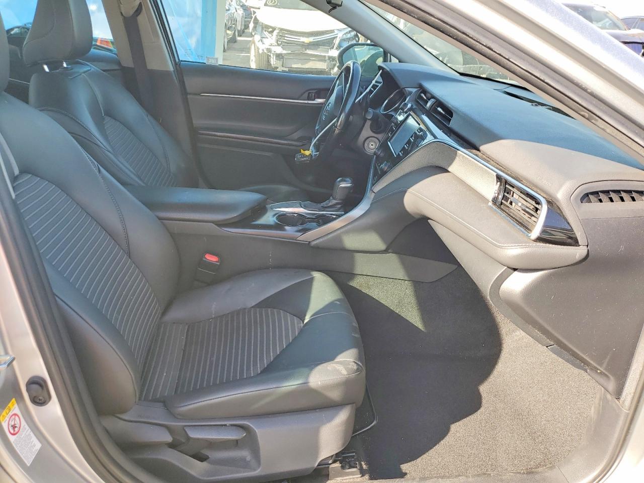 2018 Toyota Camry Se - zdjęcie 7