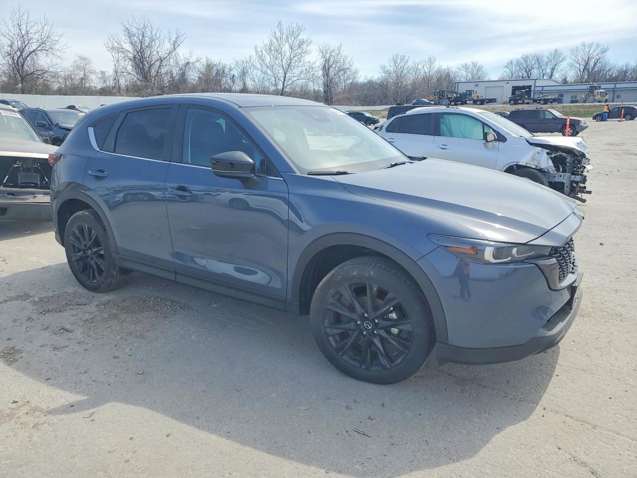 2025 Mazda Cx-5 Preferred - zdjęcie 4