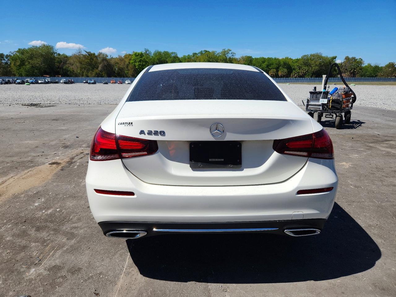 2020 Mercedes-Benz A 220 - zdjęcie 6