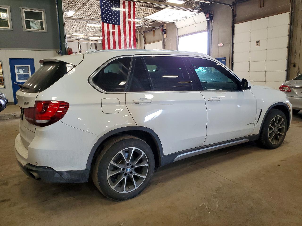 BMW X5 - zdjęcie 3