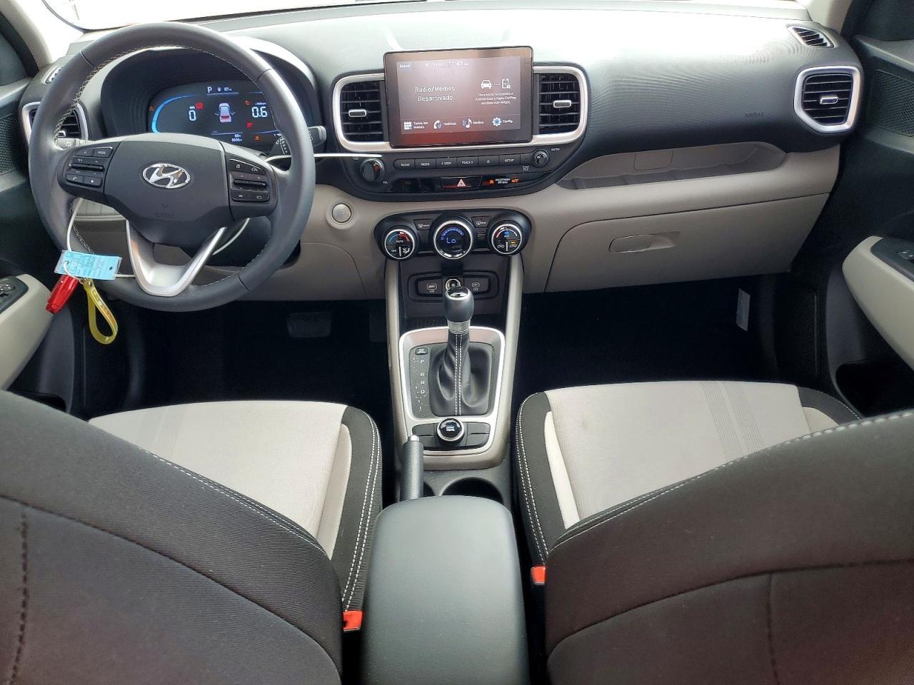 2024 Hyundai Venue Sel - zdjęcie 8