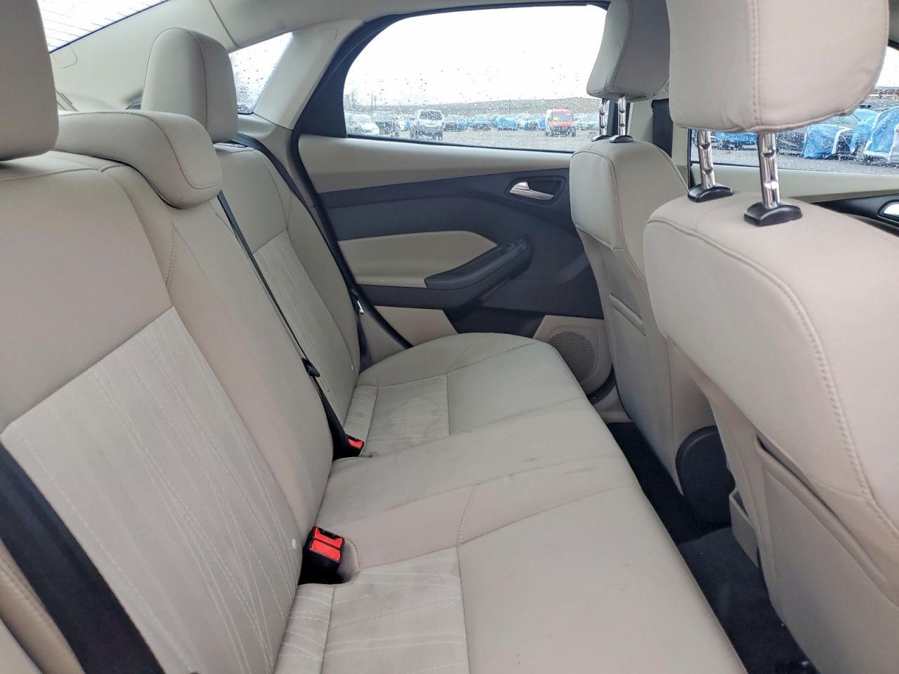 2015 Ford Focus Se - zdjęcie 10