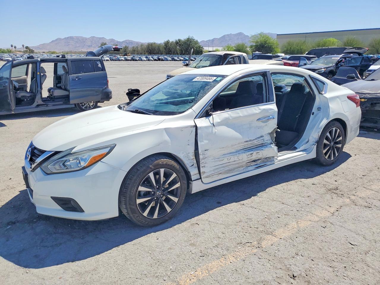 2018 Nissan Altima 2.5 Sv - zdjęcie główne