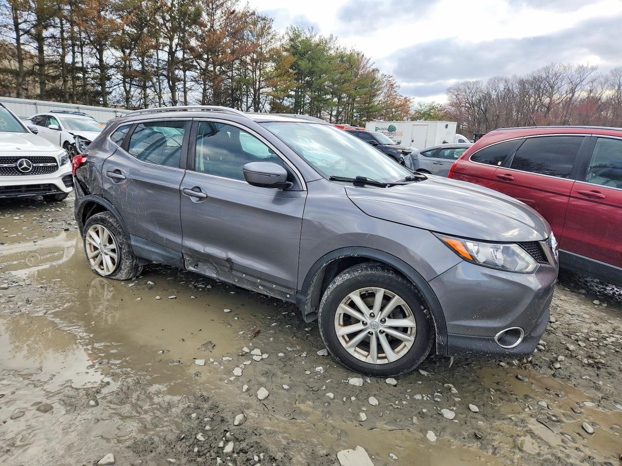 2018 Nissan Rogue Sport Sv - zdjęcie 4
