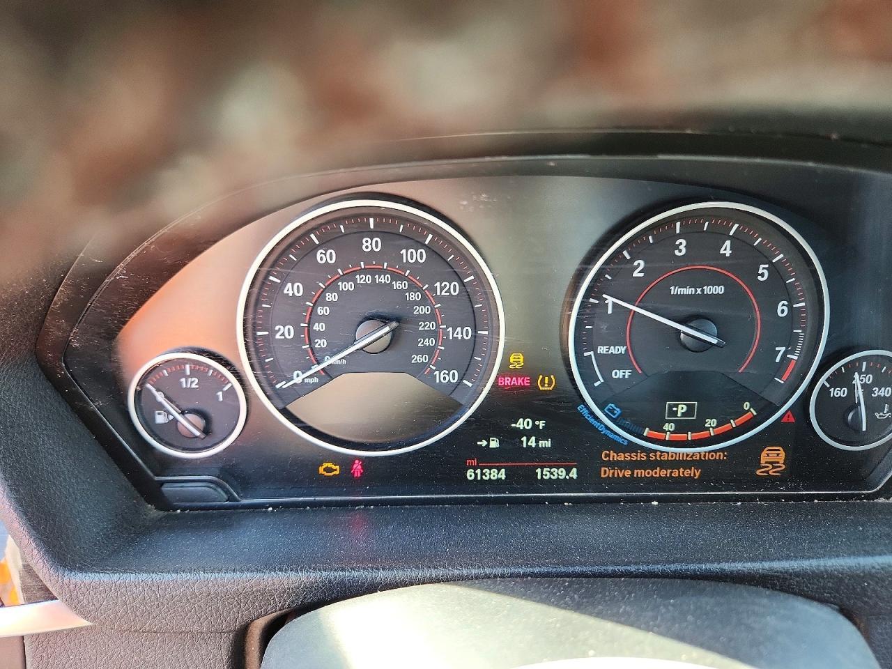 2017 BMW 330 Xi - zdjęcie 9