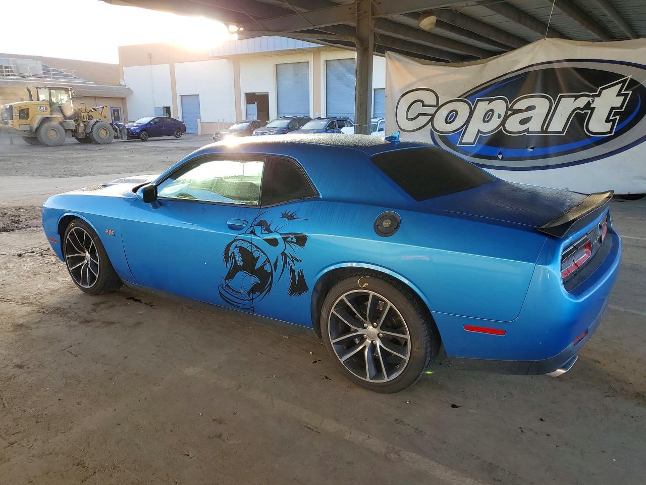 2016 Dodge Challenger R - zdjęcie 2