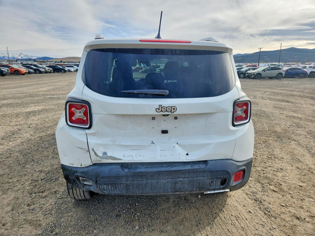 2015 Jeep Renegade Limited - zdjęcie 6
