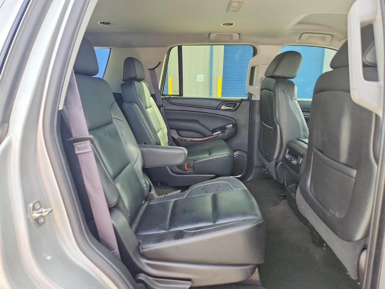 2015 Chevrolet Tahoe C1500 Lt - zdjęcie 11