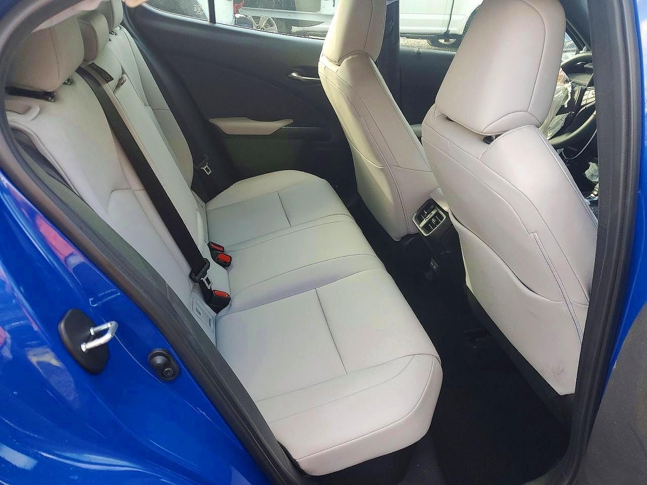 2025 Lexus Ux 300H Base - zdjęcie 10