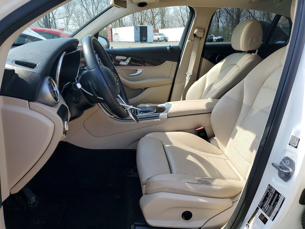2020 Mercedes-Benz Glc Coupe 300 4Matic - zdjęcie 7
