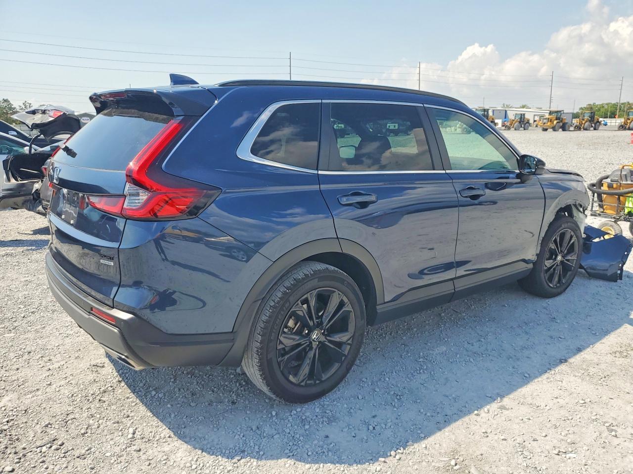 2024 Honda Cr-V Sport Touring - zdjęcie 3
