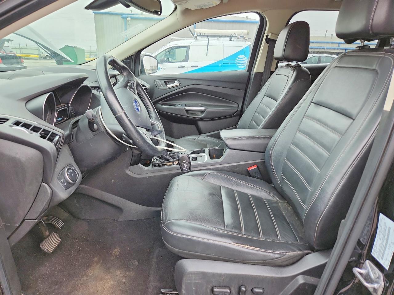 2017 Ford Escape Titanium - zdjęcie 7