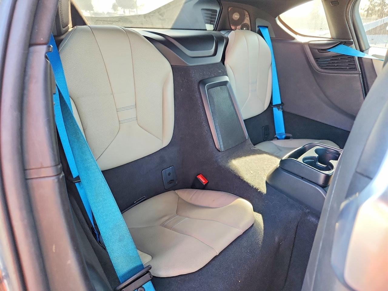 2015 BMW Motorrad I8 - zdjęcie 10