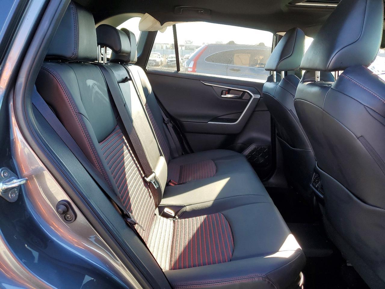 2023 Toyota Rav4 Prime Xse - zdjęcie 11