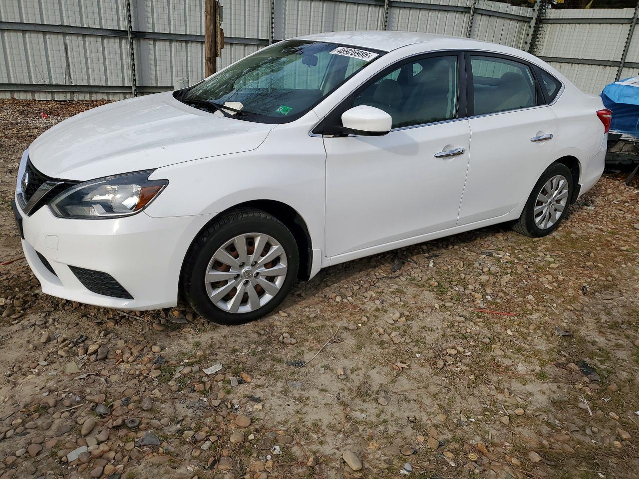 2017 Niss Sentra - zdjęcie główne