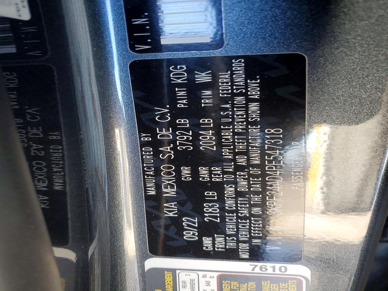 2023 Kia Forte Lxs - zdjęcie 12