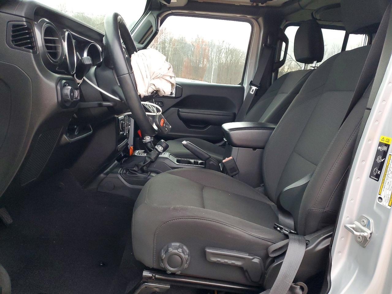 2023 Jeep Wrangler Sport - zdjęcie 7