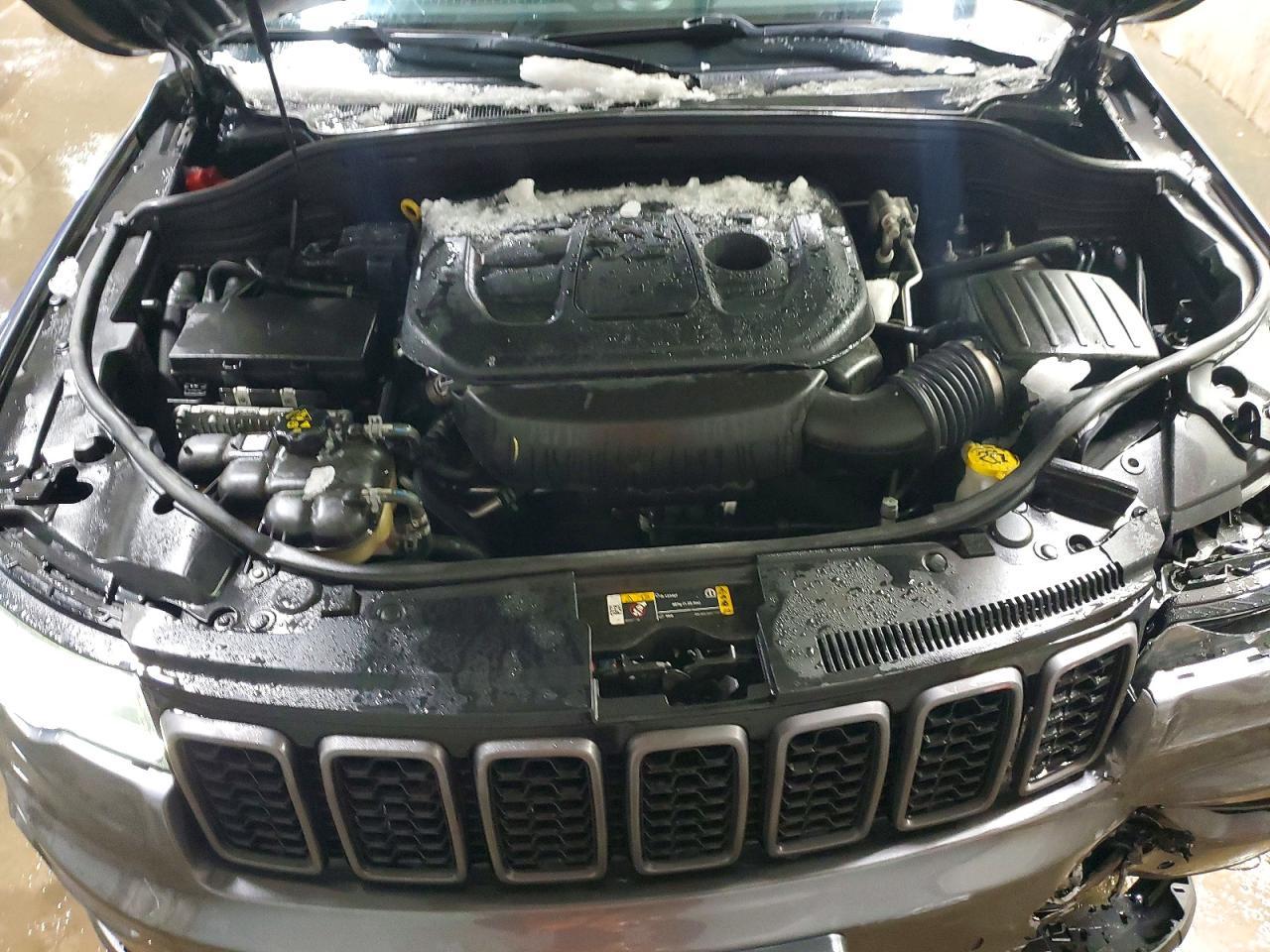 2021 Jeep Grand Cherokee Limited - zdjęcie 11