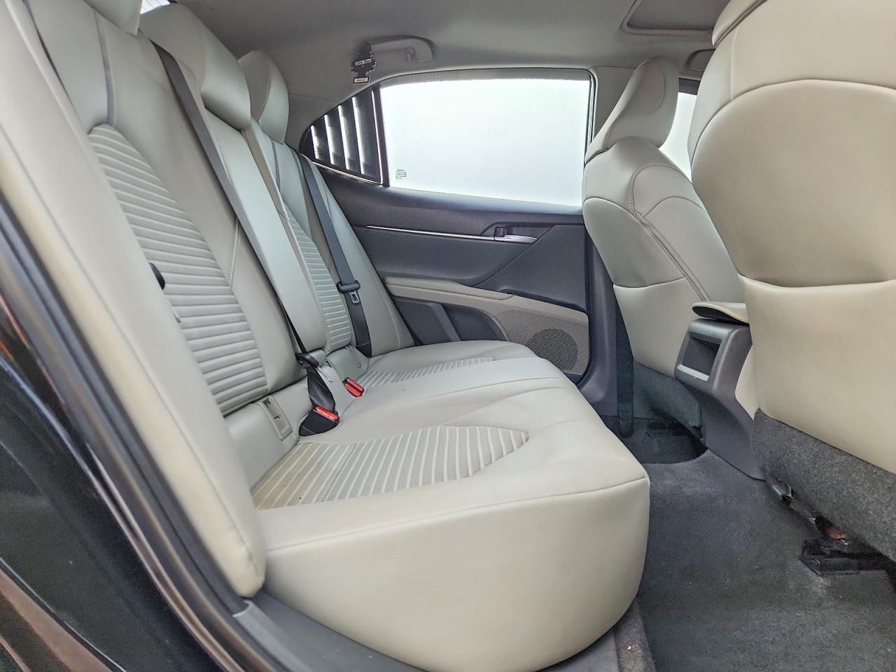 2018 Toyota Camry Se - zdjęcie 10