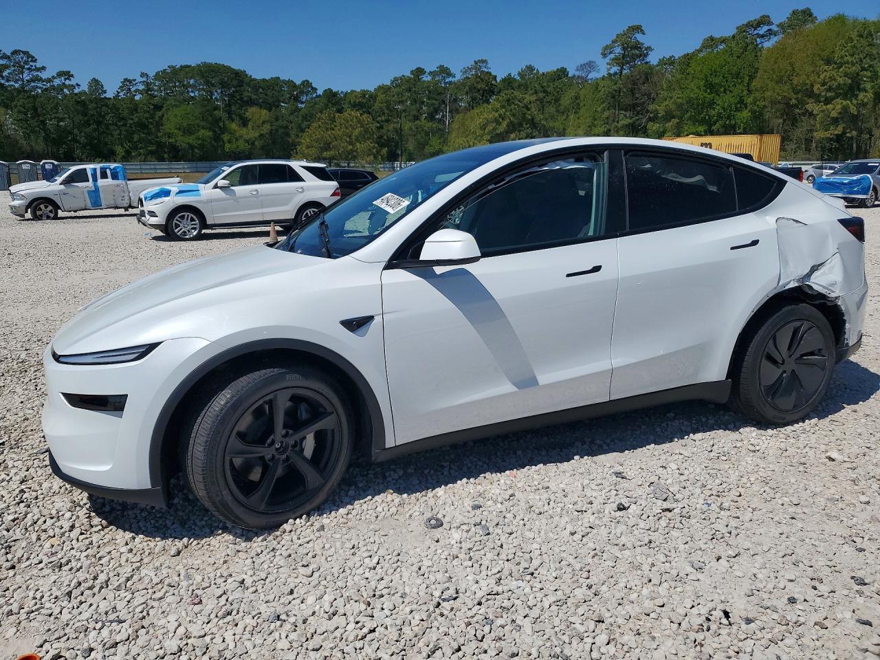2026 Tesla Model Y - zdjęcie główne