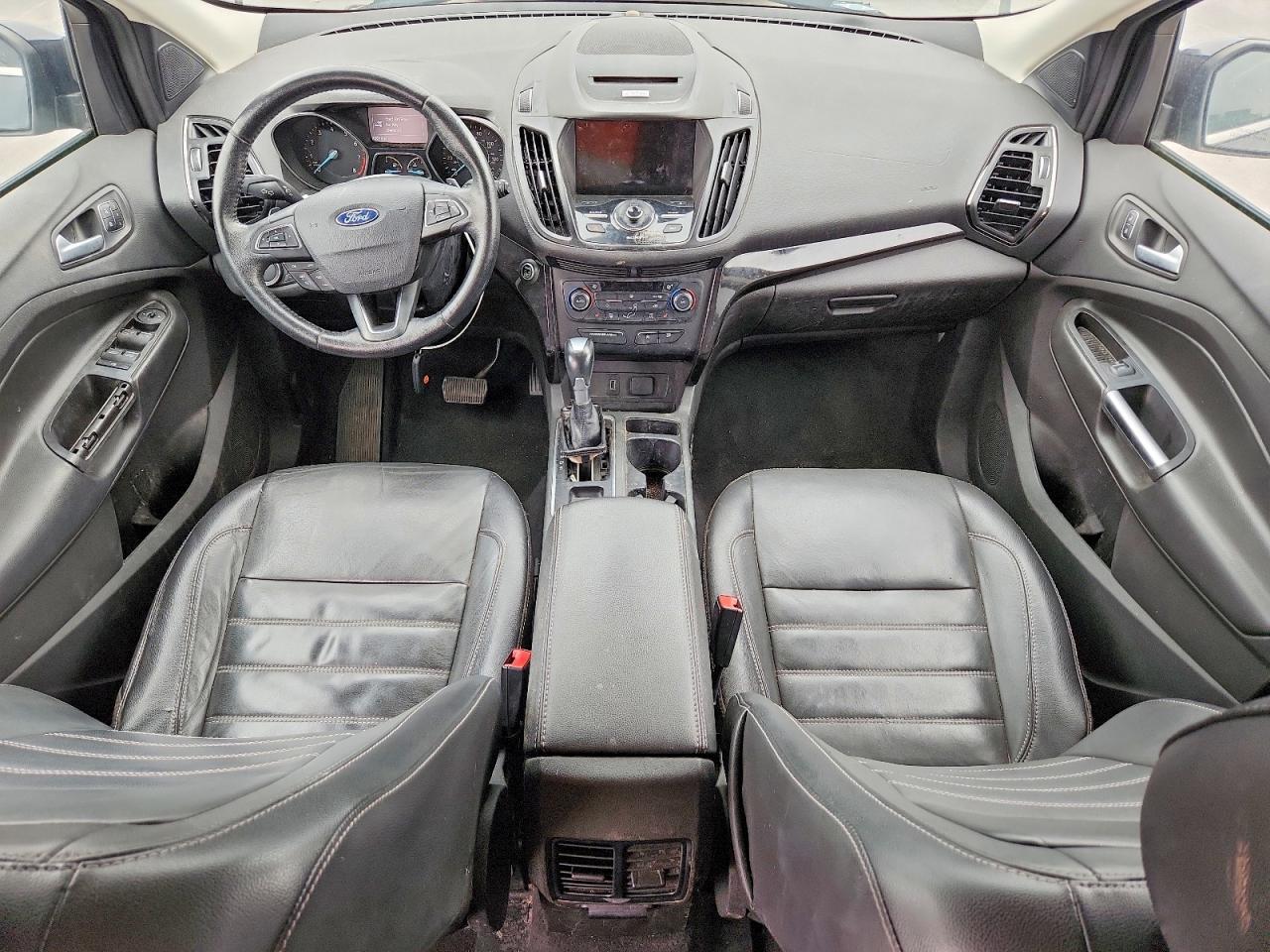 2017 Ford Escape Titanium - zdjęcie 8