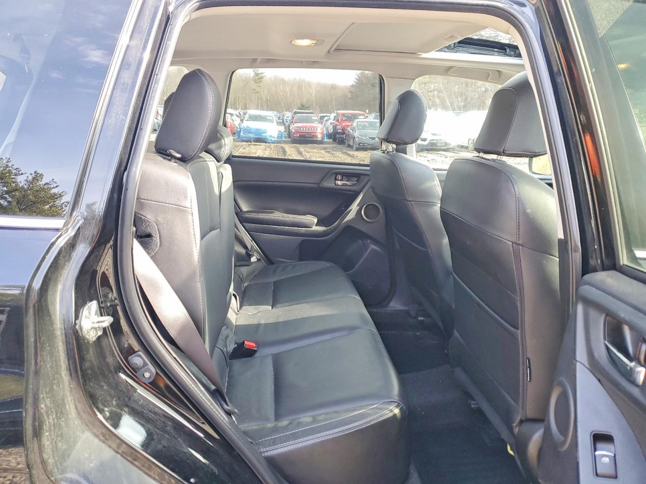 2017 Subaru Forester 2.5I Limited - zdjęcie 11