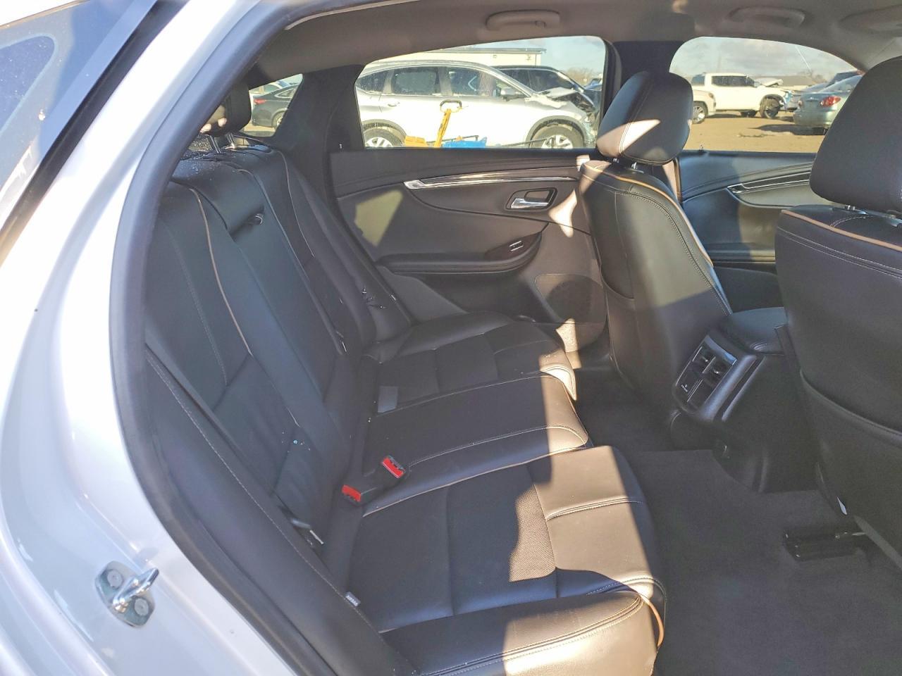 2015 Chevrolet Impala Ltz - zdjęcie 10