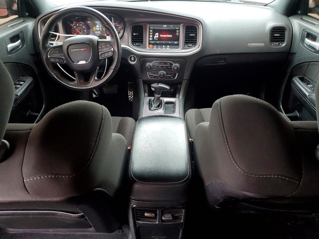 2020 Dodge Charger - zdjęcie 8