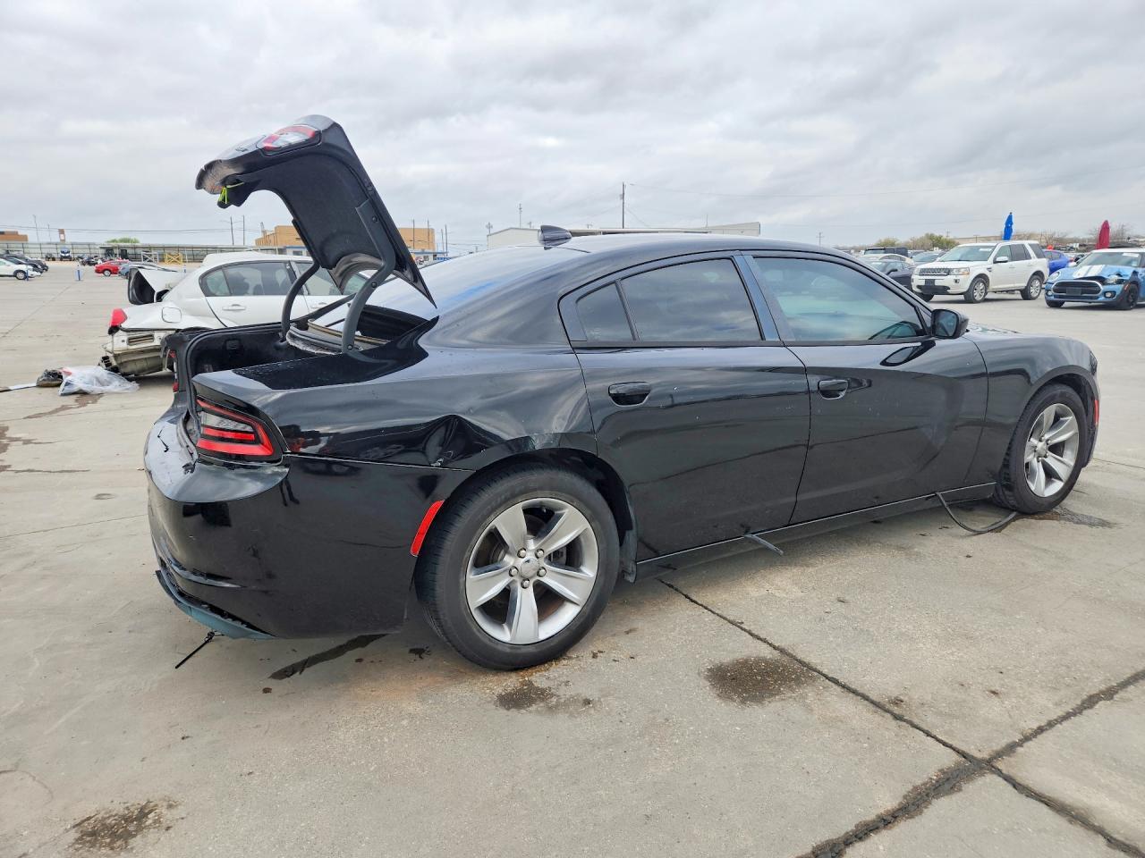 2016 Dodge Charger Sxt - zdjęcie 3