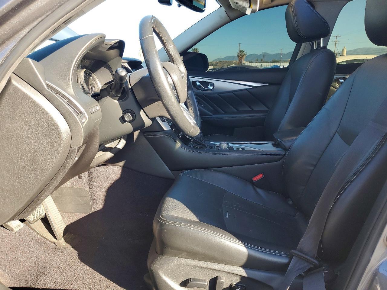 2022 Infiniti Q50 Luxe - zdjęcie 7
