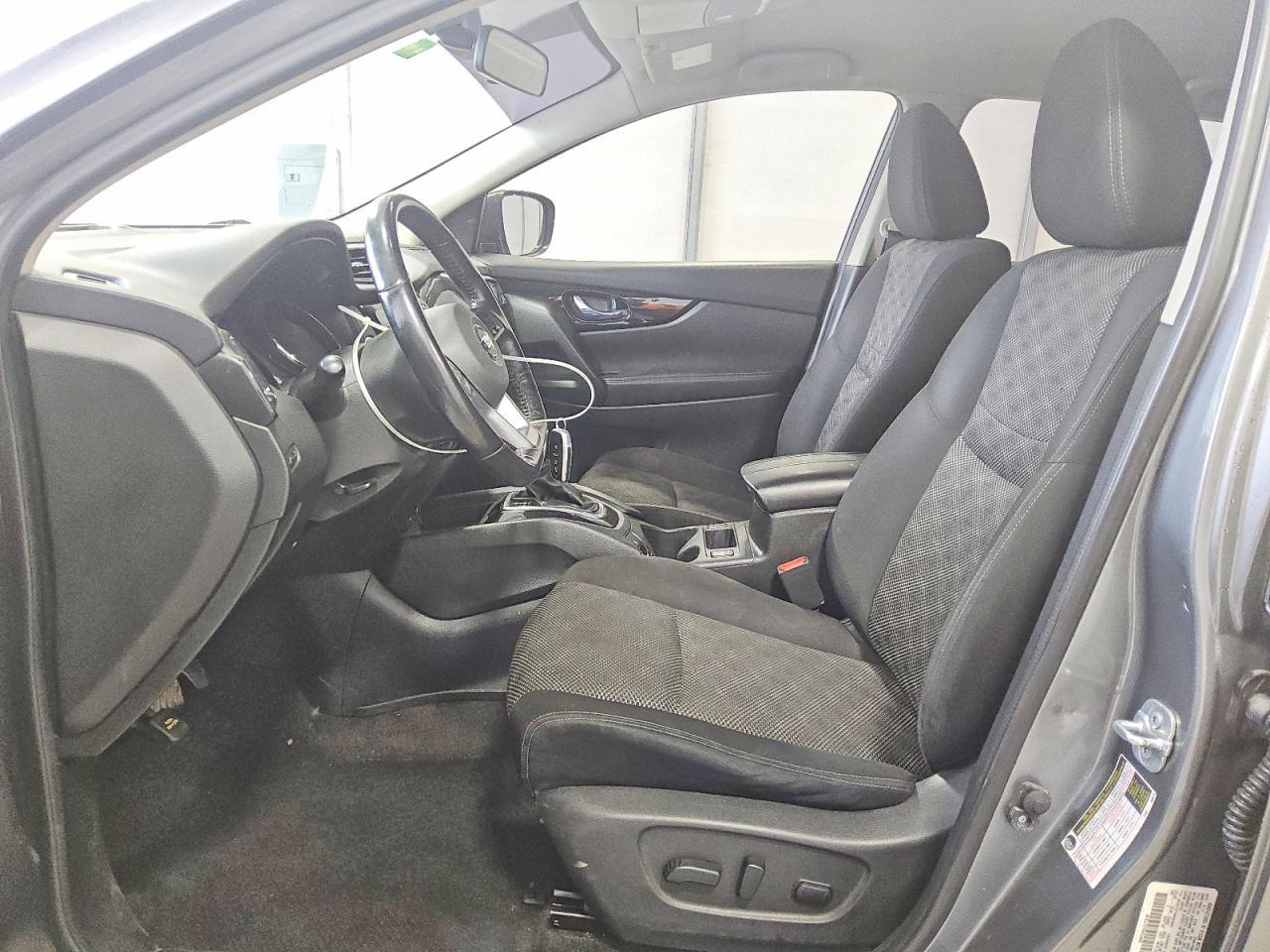 2017 Nissan Rogue Sport Sv - zdjęcie 7