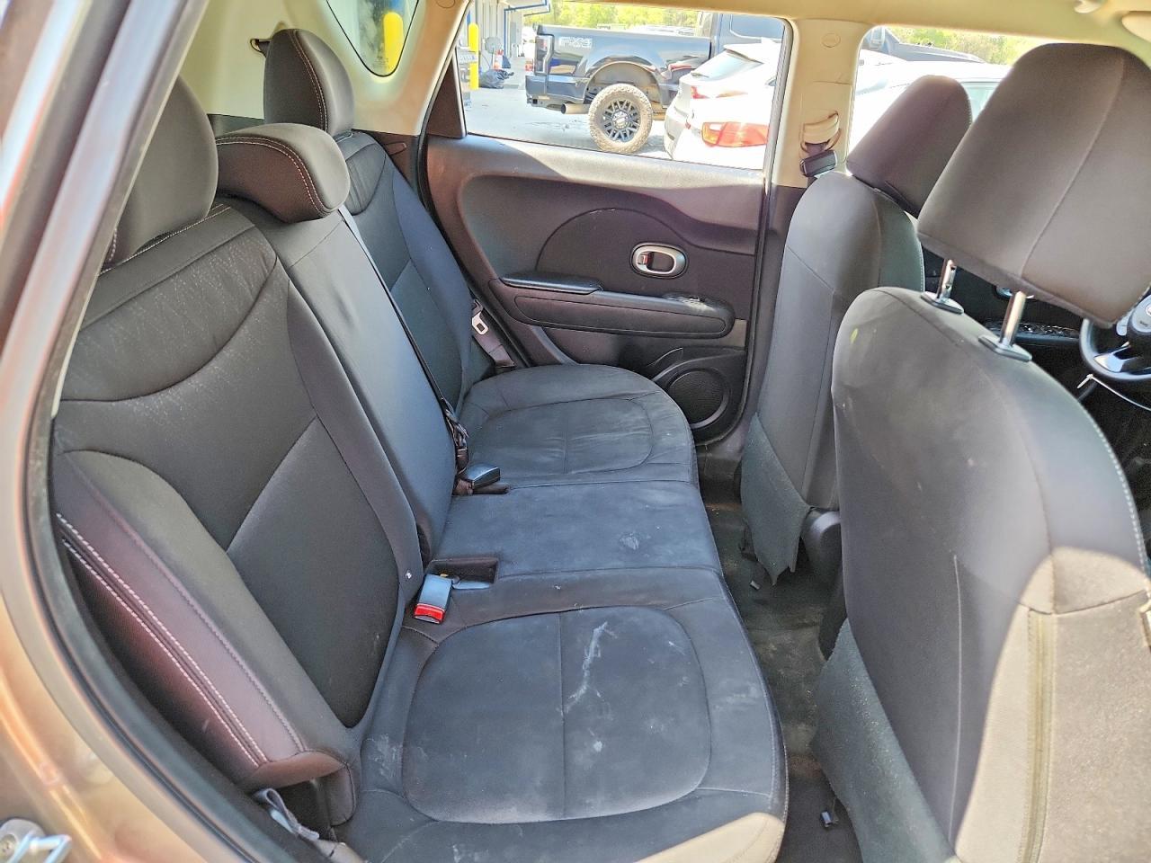 2018 Kia Soul Base - zdjęcie 11