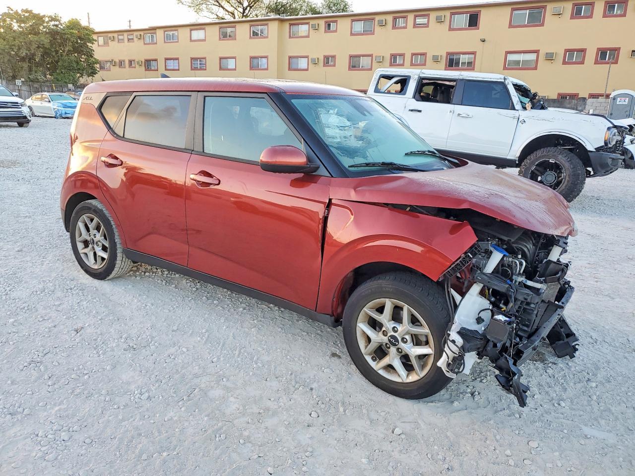 2022 Kia Soul Lx - zdjęcie 4