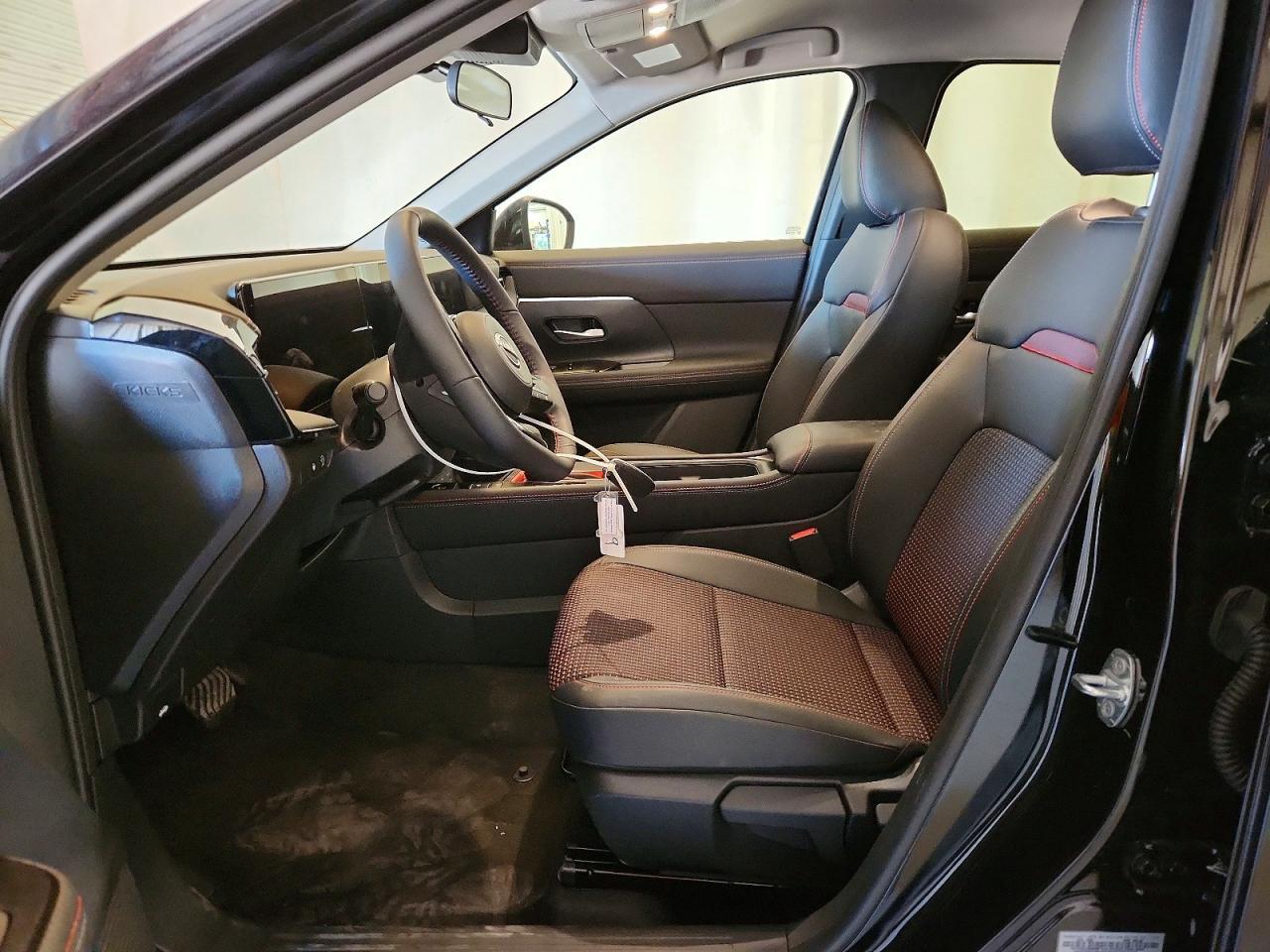 2026 Nissan Kicks Sr - zdjęcie 7