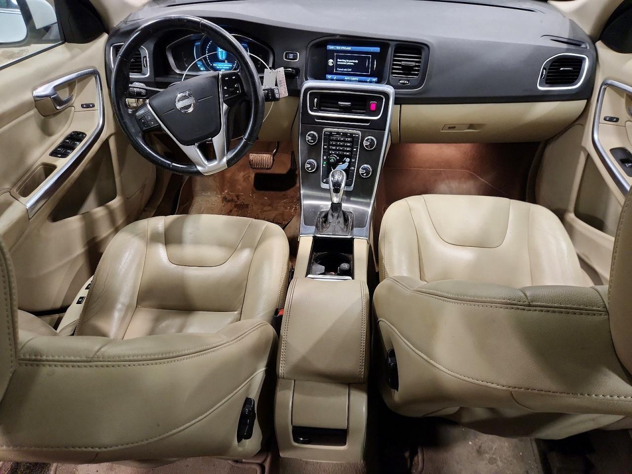 2015 Volvo V60 Premier - zdjęcie 8