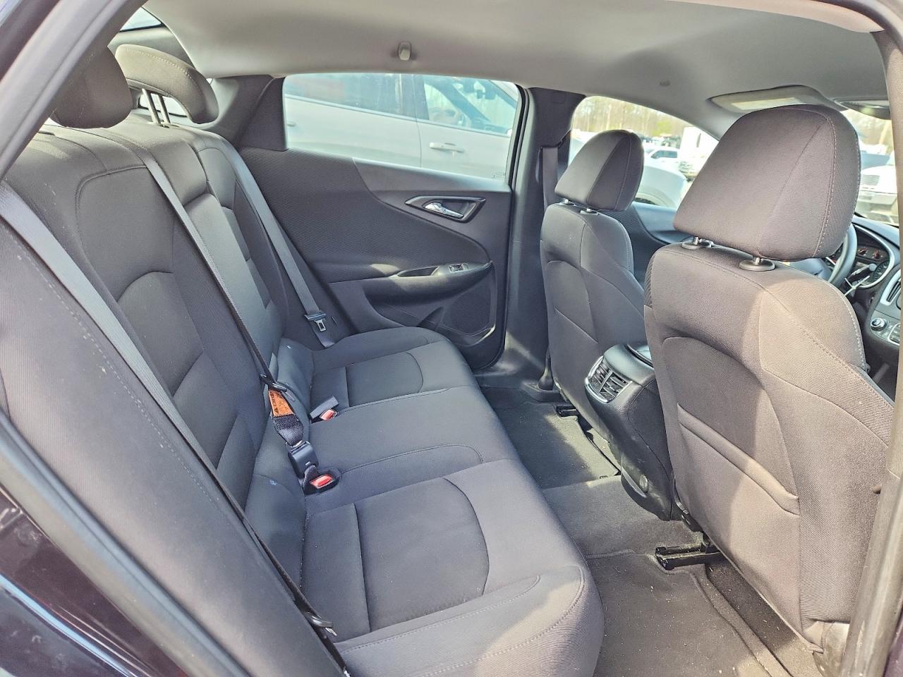 2023 Chevrolet Malibu Lt - zdjęcie 10