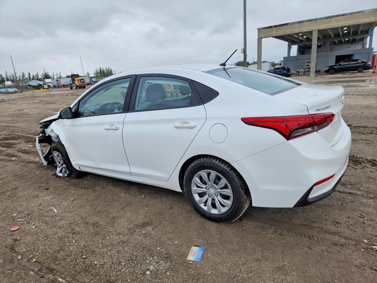 2020 Hyundai Accent Se - zdjęcie 2