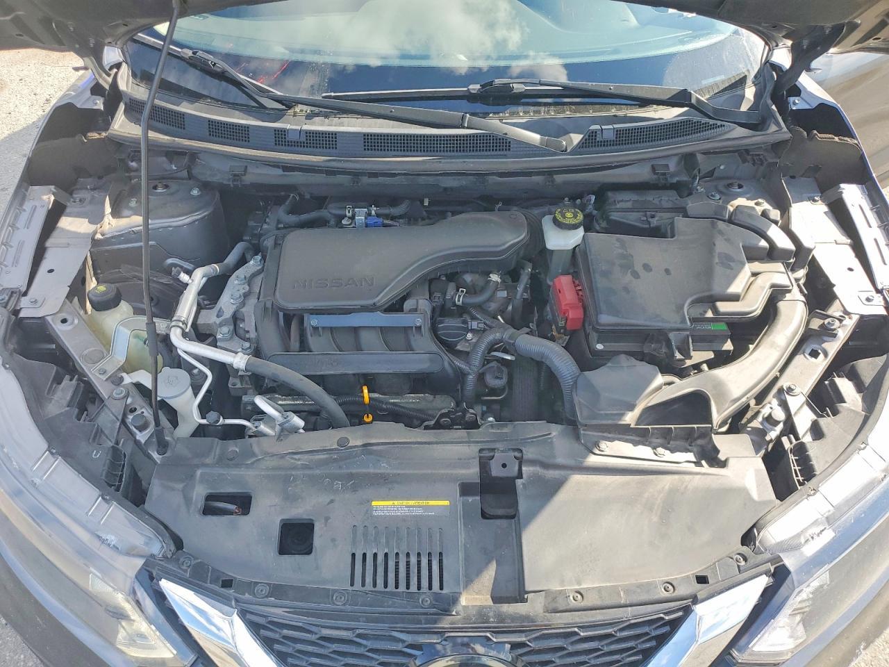 2020 Nissan Rogue Sport S - zdjęcie 11