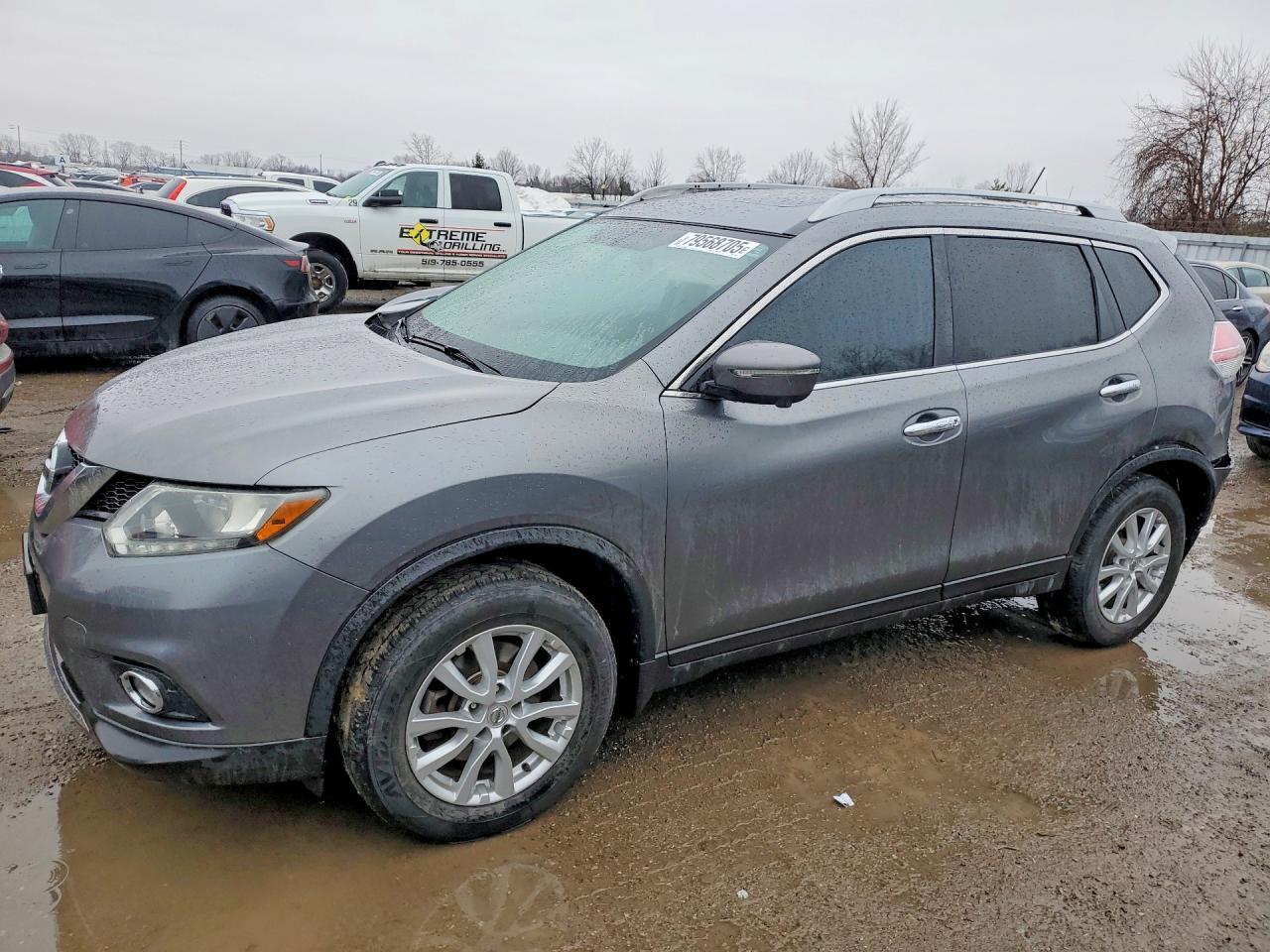 2014 Nissan Rogue S - zdjęcie główne