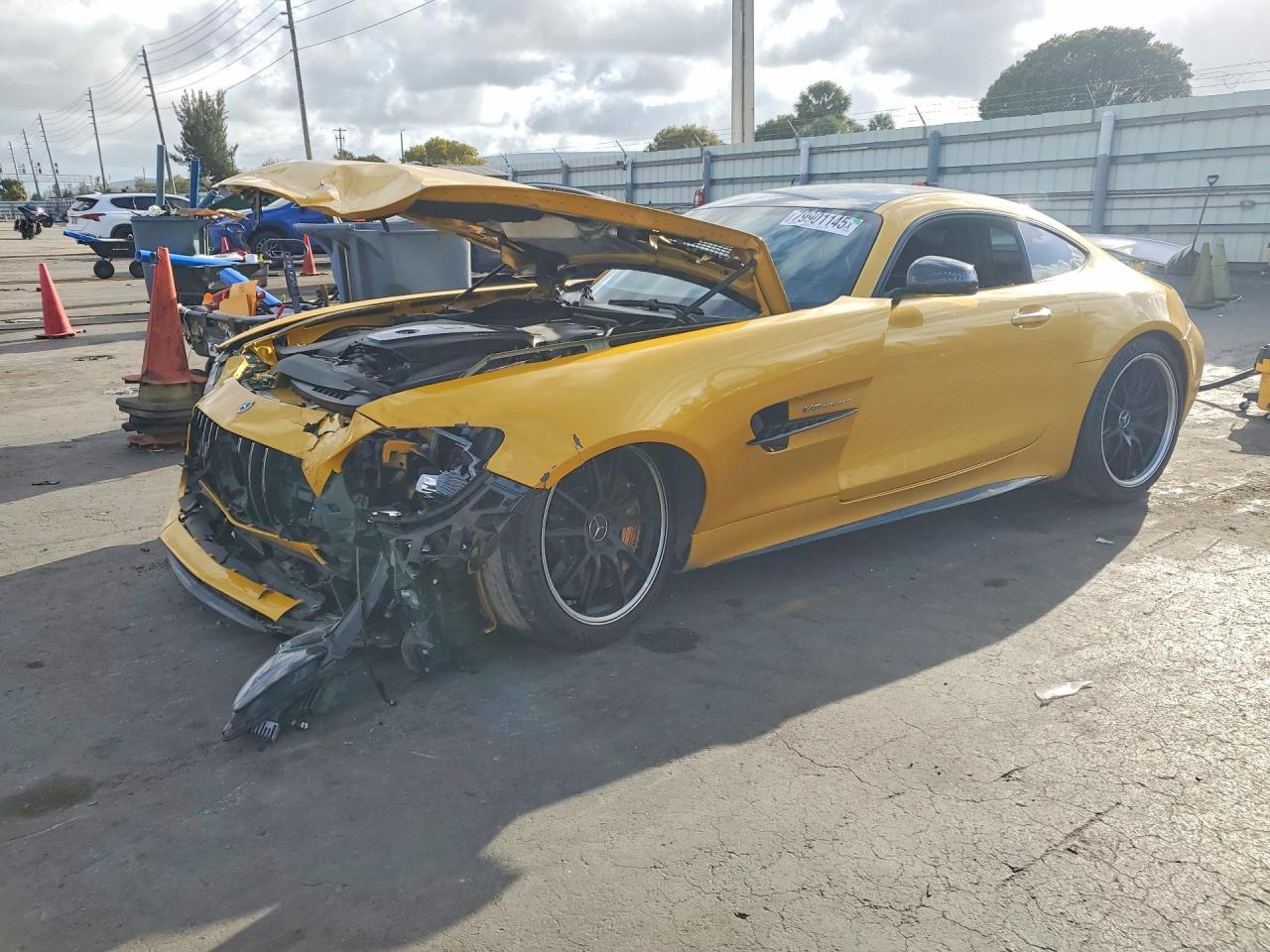 2020 Mercedes-Benz Amg Gt R - zdjęcie główne