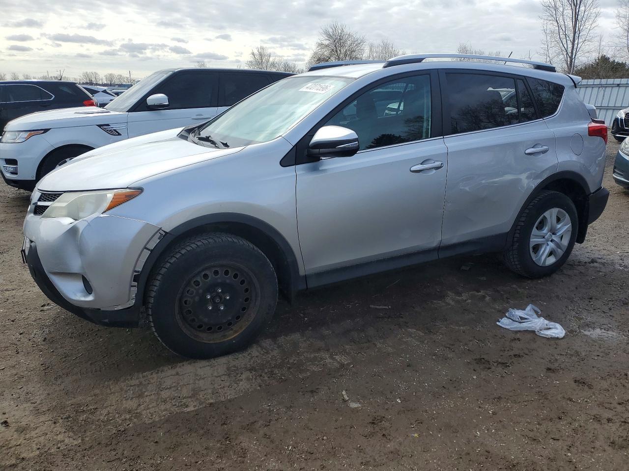 2015 Toyota Rav4 Le - zdjęcie główne