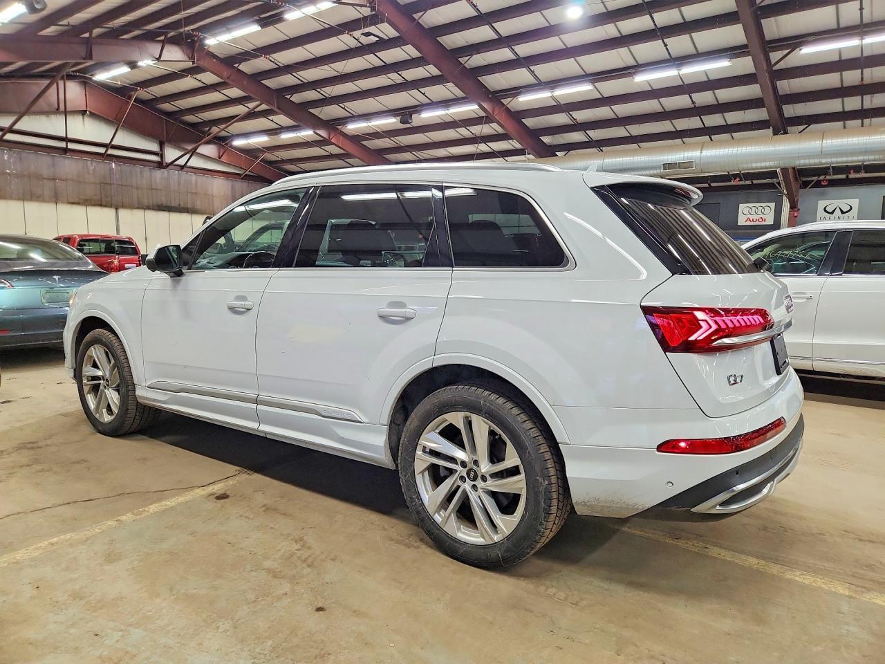 2021 Audi Q7 Premium - zdjęcie 2