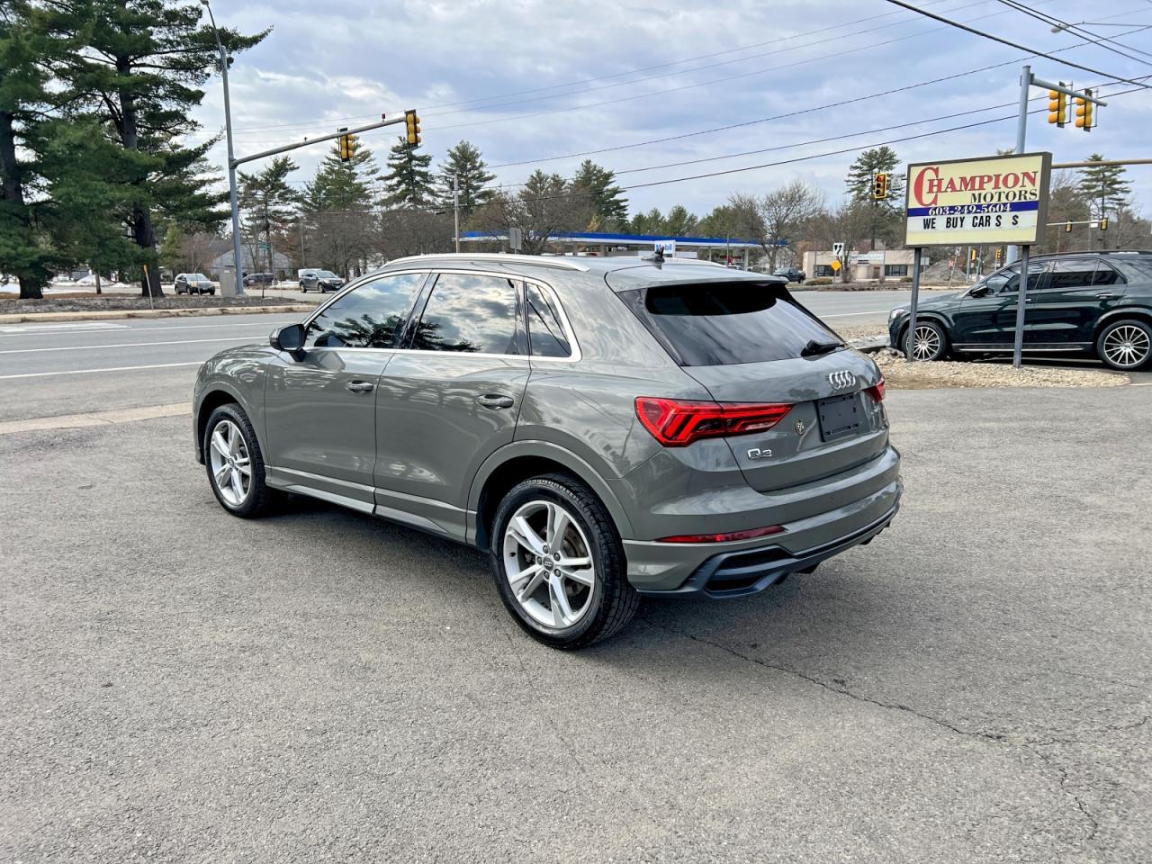 2020 Audi Q3 Premium Plus S-Line - zdjęcie 3