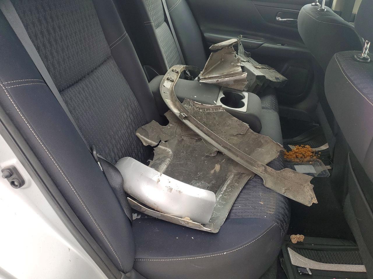 2016 Nissan Altima 2.5 - zdjęcie 10