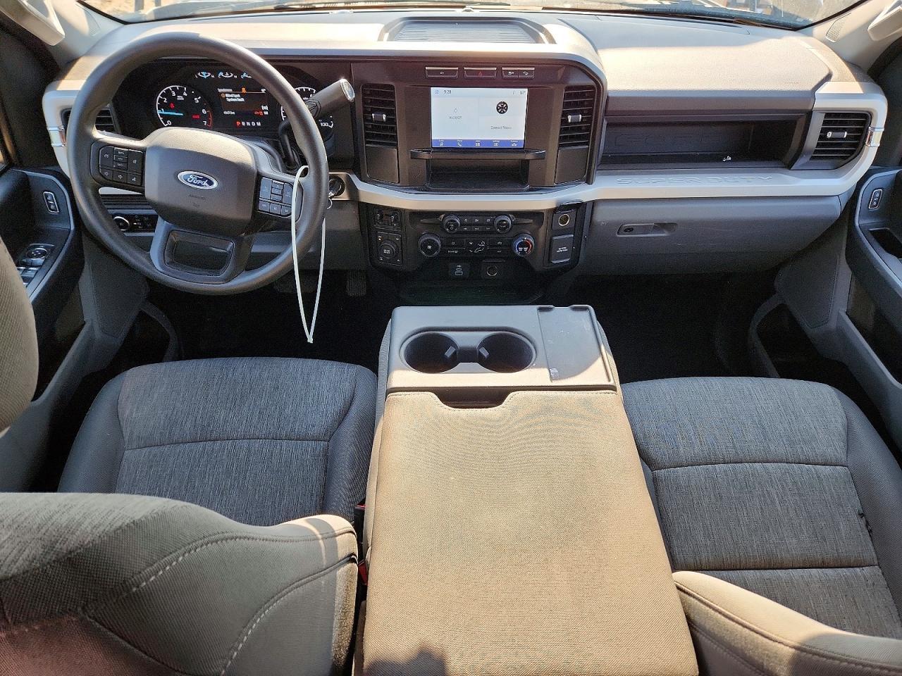 2024 Ford F250 Super Duty - zdjęcie 8