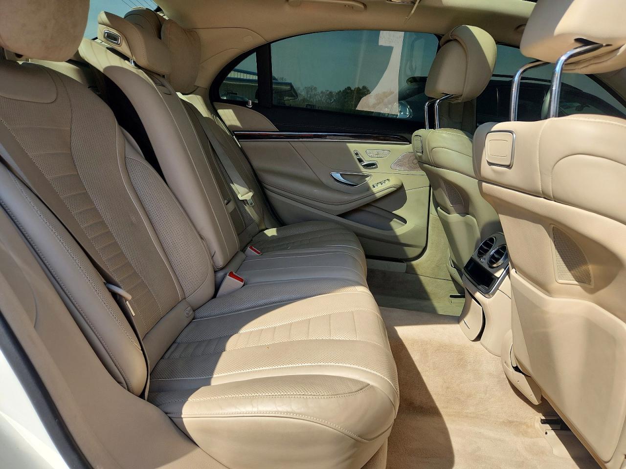 2019 Mercedes-Benz S 560 - zdjęcie 10
